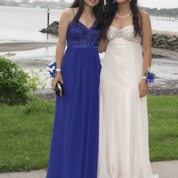 Sue Wong V-Neck Beaded Top Dress (Prom or Formal) - Picture 3 of 3